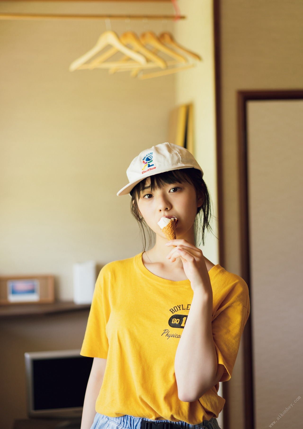 Hina Kikuchi 菊地姫奈, １ｓｔ写真集 はばたき Set.02