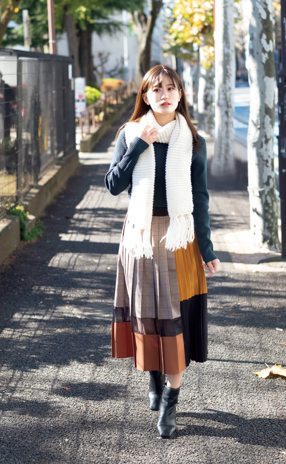 Rei Jonishi 上西怜, FRIDAY Digital 2022.02.04 (フライデー 2022年2月4日号)
