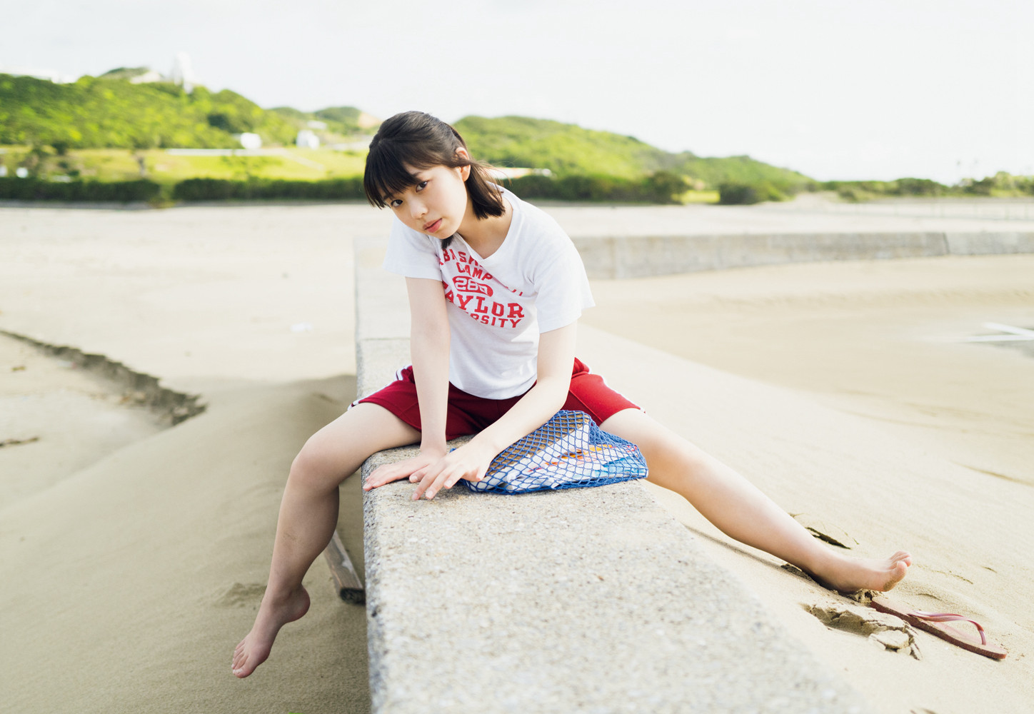 Hina Kikuchi 菊地姫奈, １ｓｔ写真集 はばたき Set.04