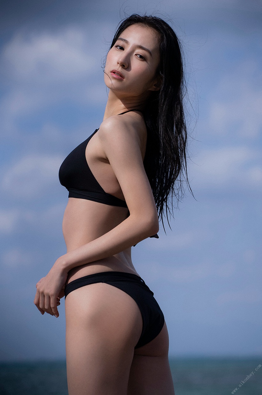 Riho Takada 高田里穂, [WPB-net] ひかり輝く時間の中で Set.01