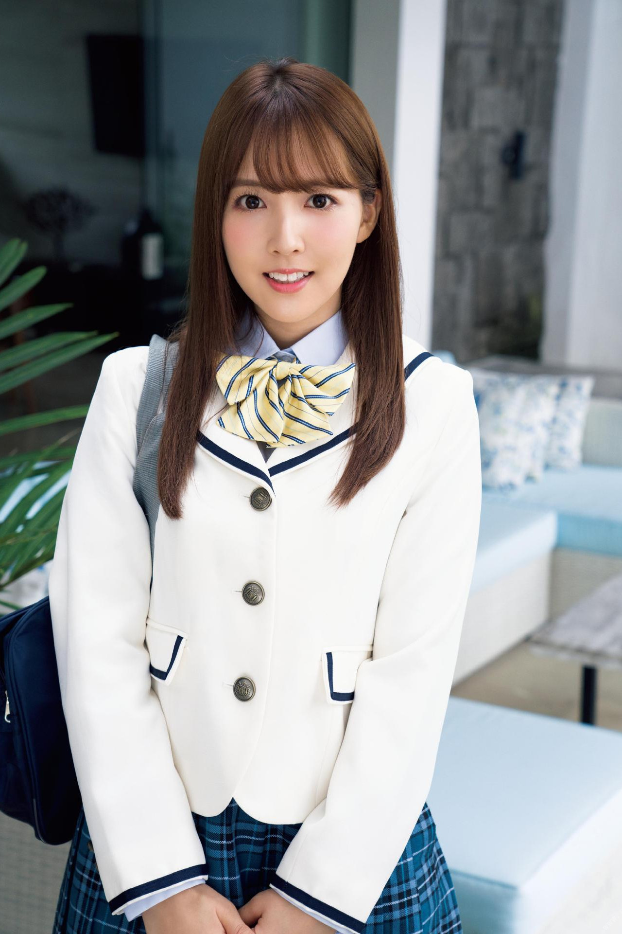Yua Mikami 三上悠亜, 写真集 [Your Eyes] Set.03
