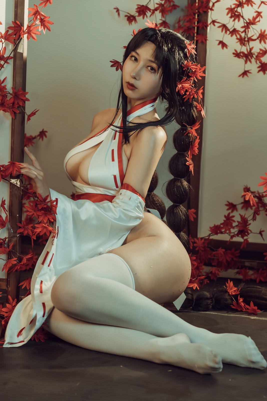 云溪溪 写真更新 奶桃巫女