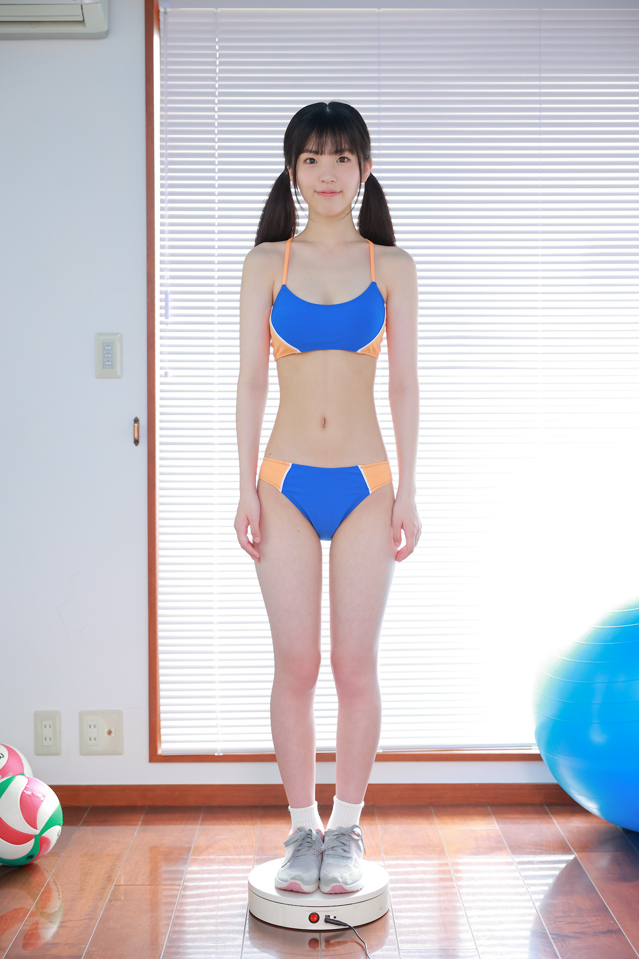 Ami Manabe 眞辺あみ, [Minisuka.tv] 2022.06.09 Regular Gallery 02
