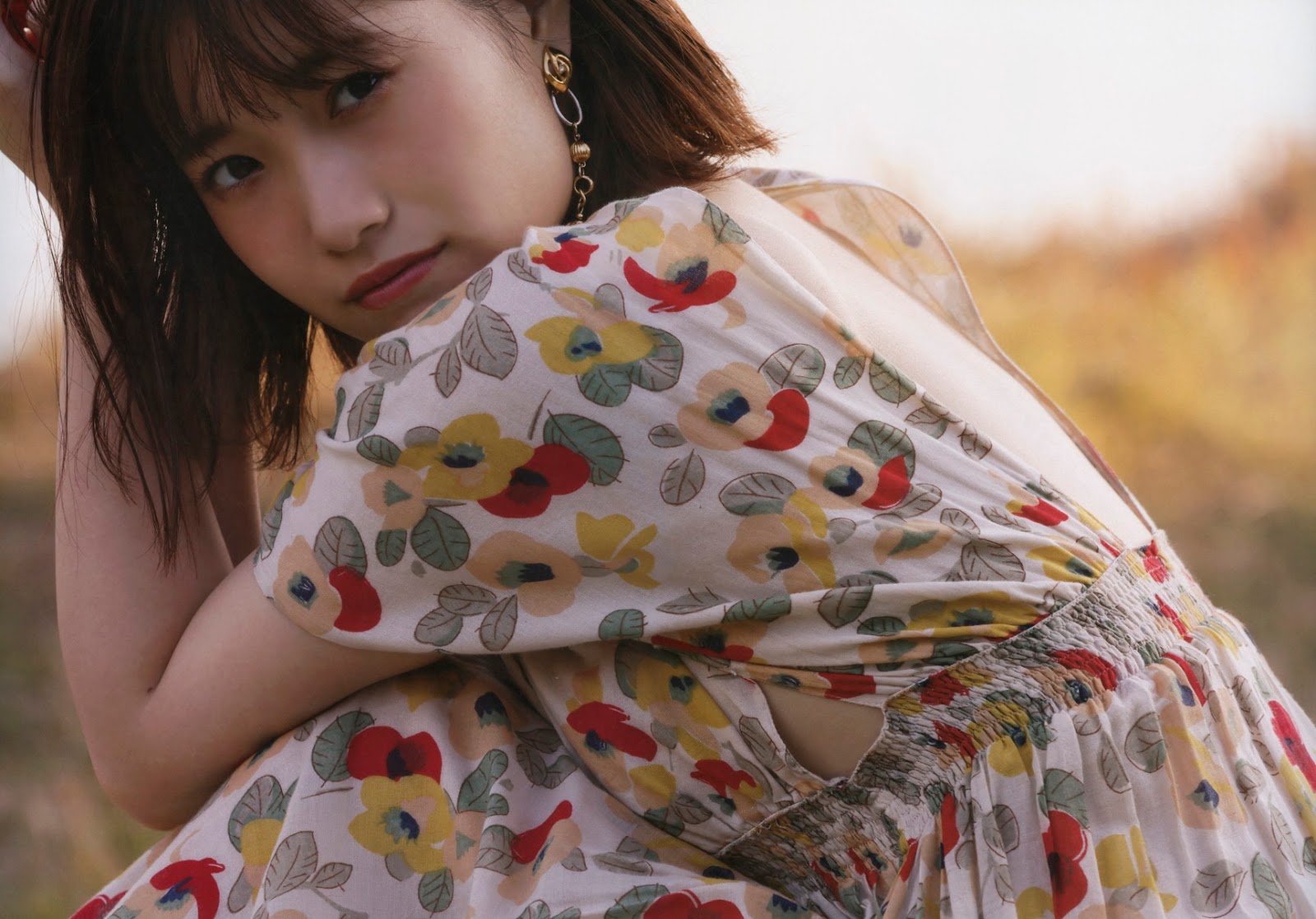 Mio Tomonaga 朝長美桜, 20±SWEET B.L.T MOOK 2019.01.10 ［トゥエンティ・スウィート］