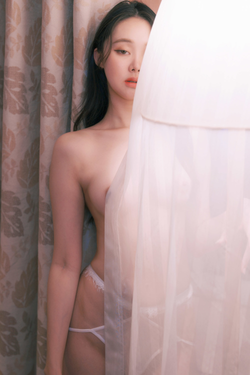 Inah 이나, [Lilynah] Inah Vol.23 Sixth Sense Set.02